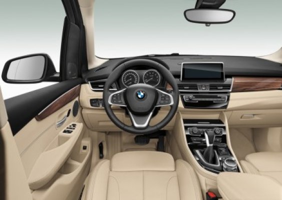 BMW Seria 2 Active Tourer va debuta în septembrie. Vezi cât va costa în România